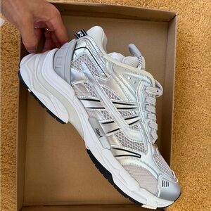 Ash Silver and White Men's Sneakers